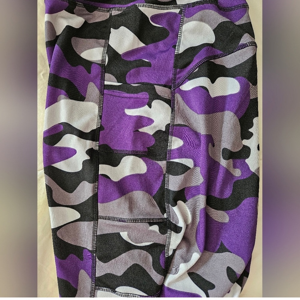 2/$40 NWT-POP FIT 2X